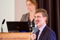 Prof. Dr. Heinz V&ouml;ller und Dr. Annett Salzwedel